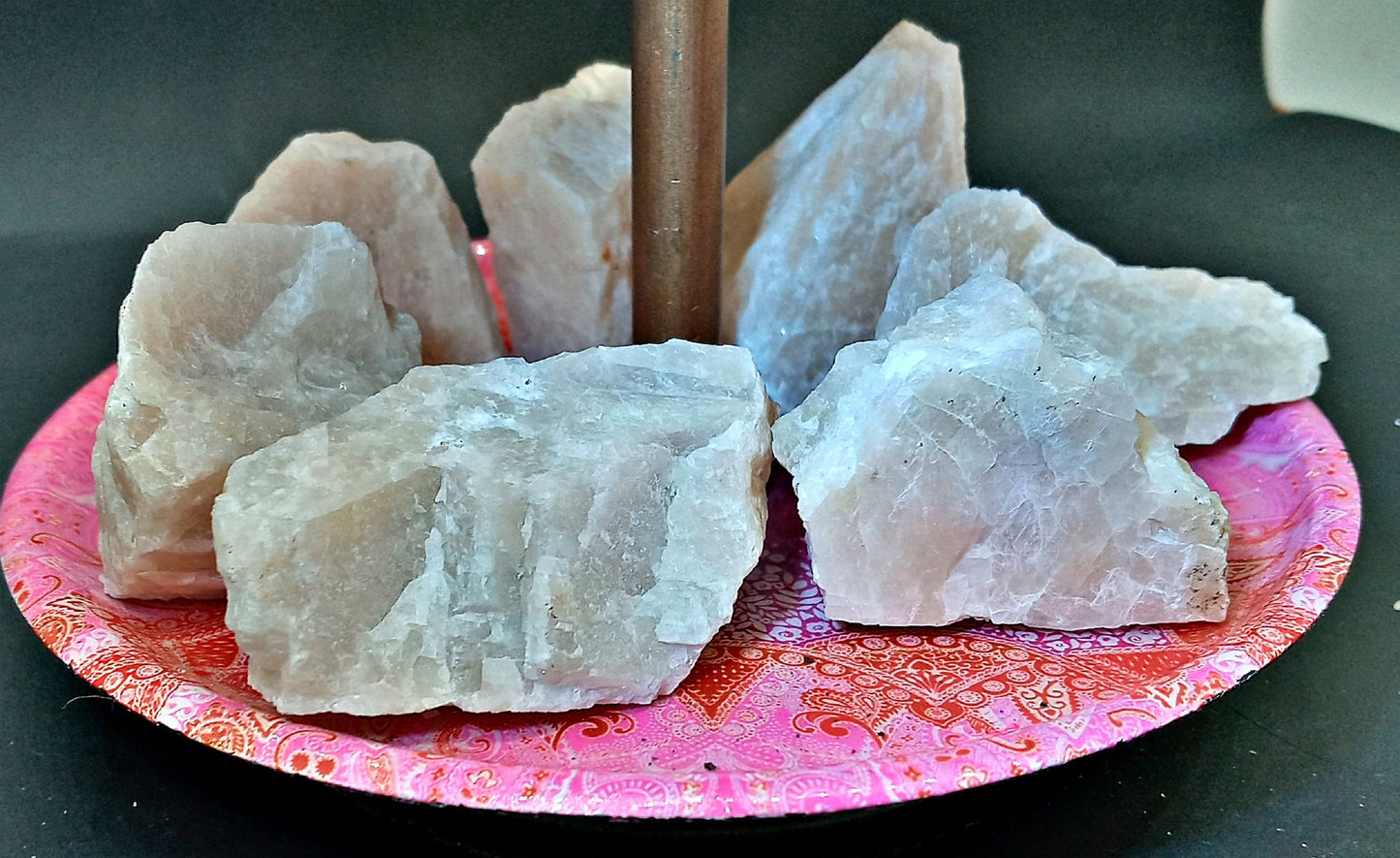 White Moonstone crystals! Choose from four (4) sizes of quality, all-natural, raw, White Moonstone crystals!