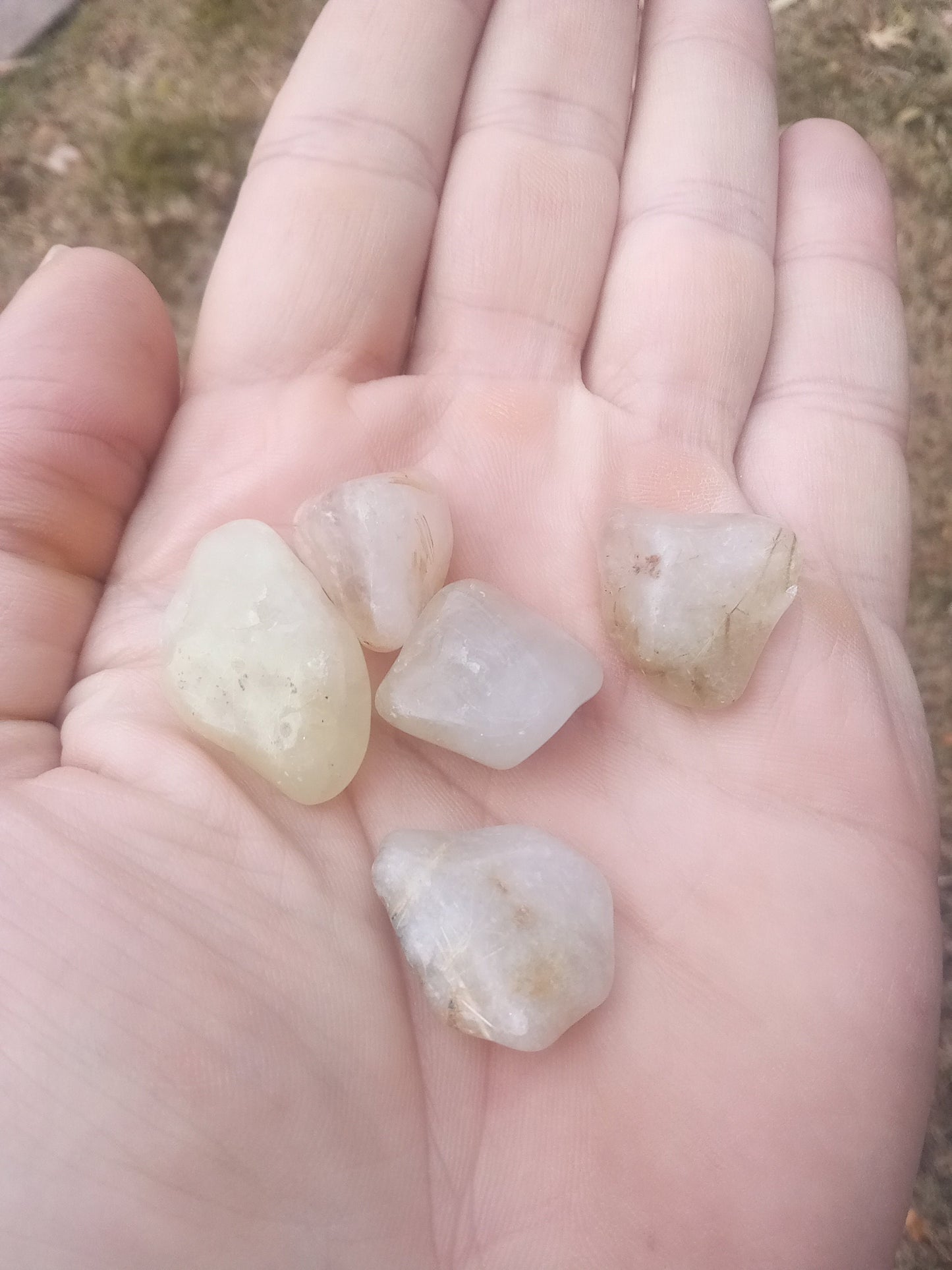 XQ Rutilated Quartz Tumbles! Choose from four (4) sizes of Extra High Quality AAA-Graded Golden Rutilated Quartz!